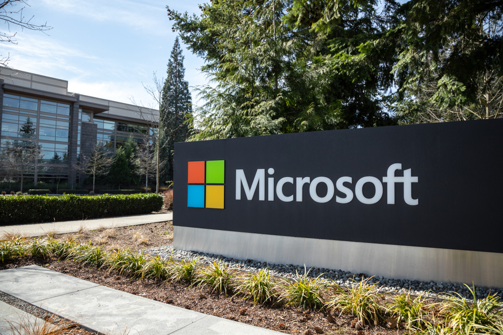 Logo van Microsoft voor kantoorgebouw